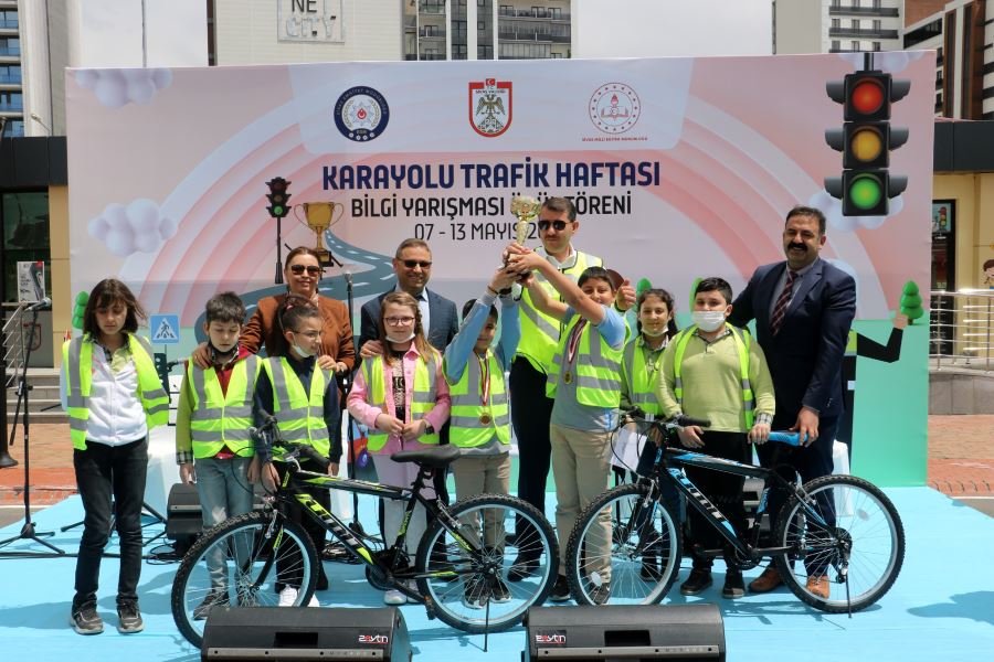 Trafik Kazaları Can Alıyor