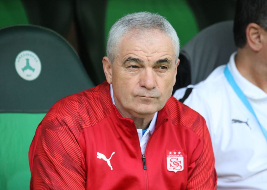 Gözü Finalde