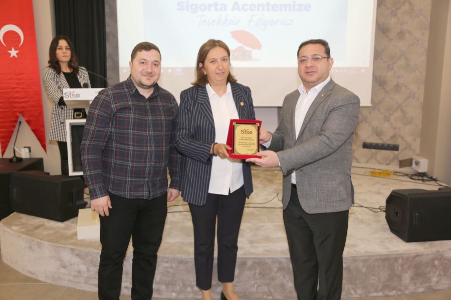 Sivas Denince Akla Vefa Geliyor