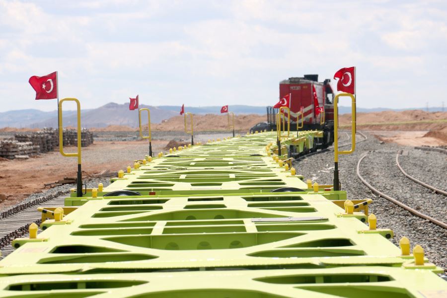 İlk Vagonlar Almanya'ya Uğurlandı