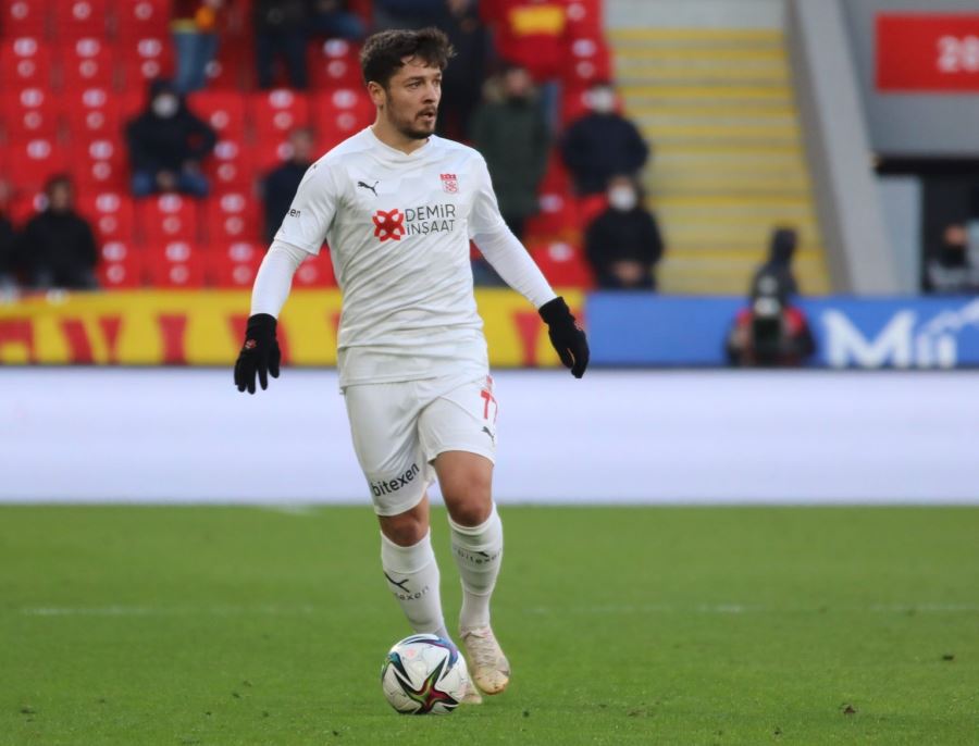 Sivasspor, Takımdan Ayrılan Ahmet Oğuz