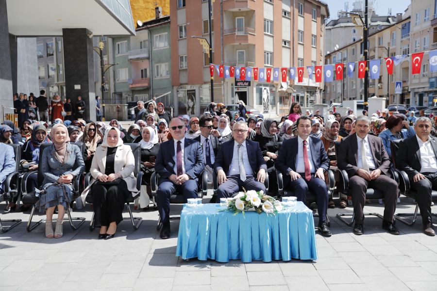 Kurslara Yoğun İlgi