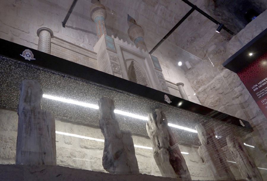 751 Yıllık Büyüleyici Eseri Bu Kazıklar Ayakta Tuttu 