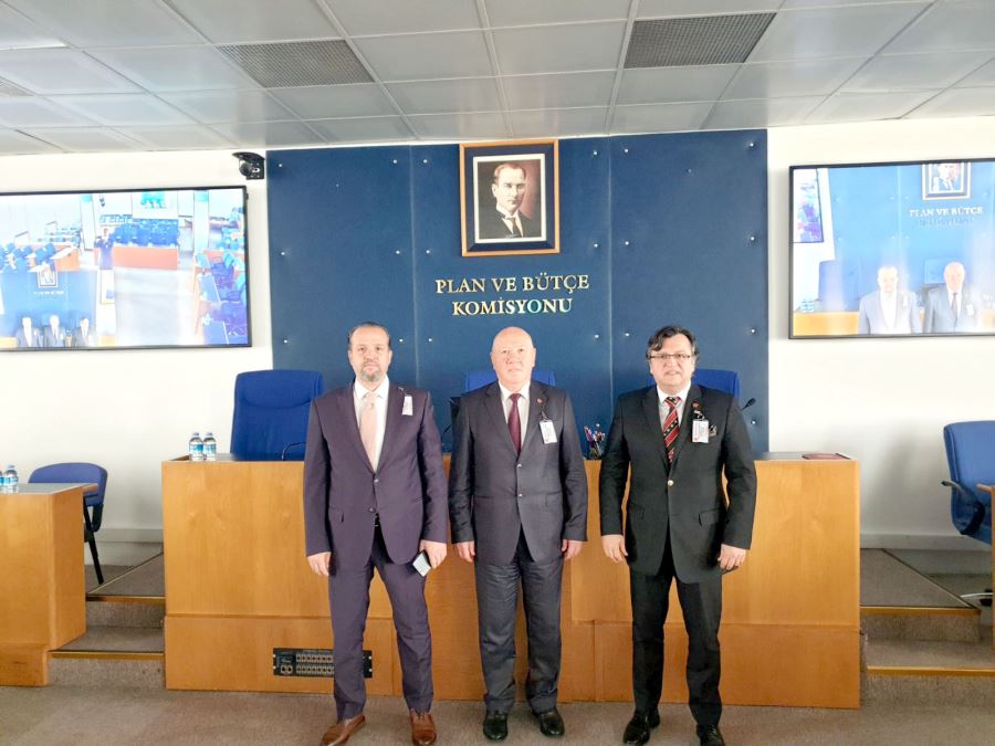 YAZILI BASININ KADERİ GENEL KURULA KALDI!