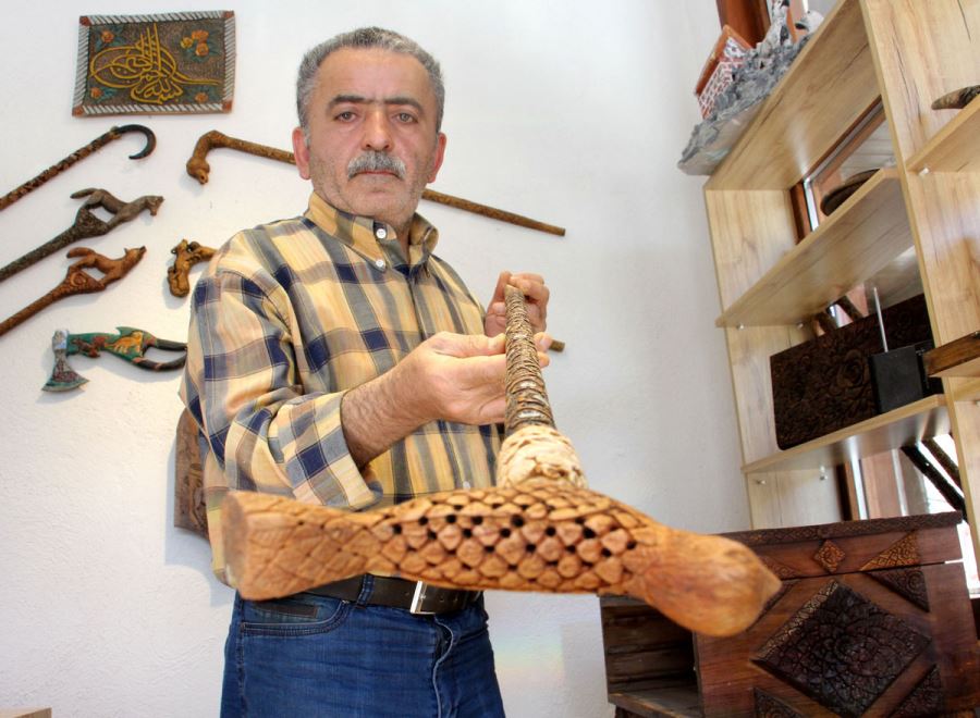 En Küçük Eserinde 5 Bin Dokunuş Var