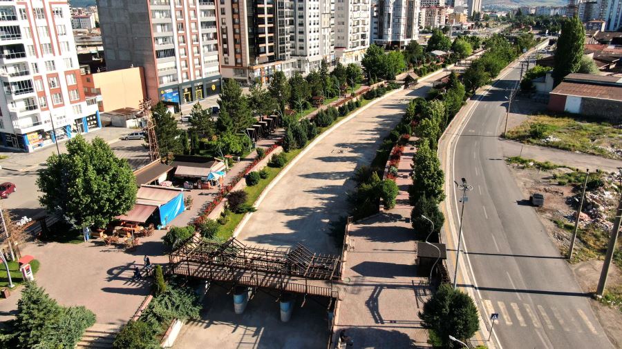 Adı Aksu Fakat İçinde Su Yok