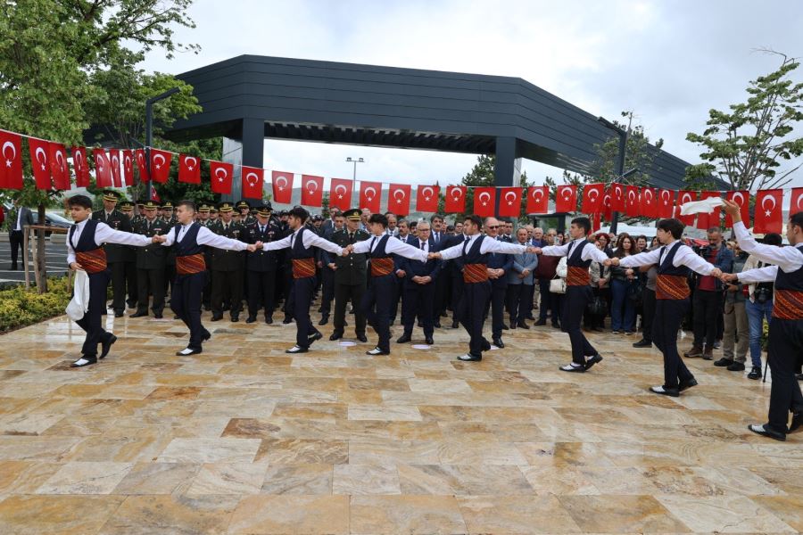 Atatürk