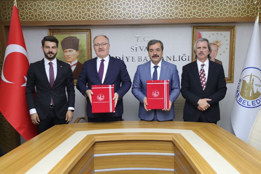  Başarılı Öğrencilere Burs Desteği