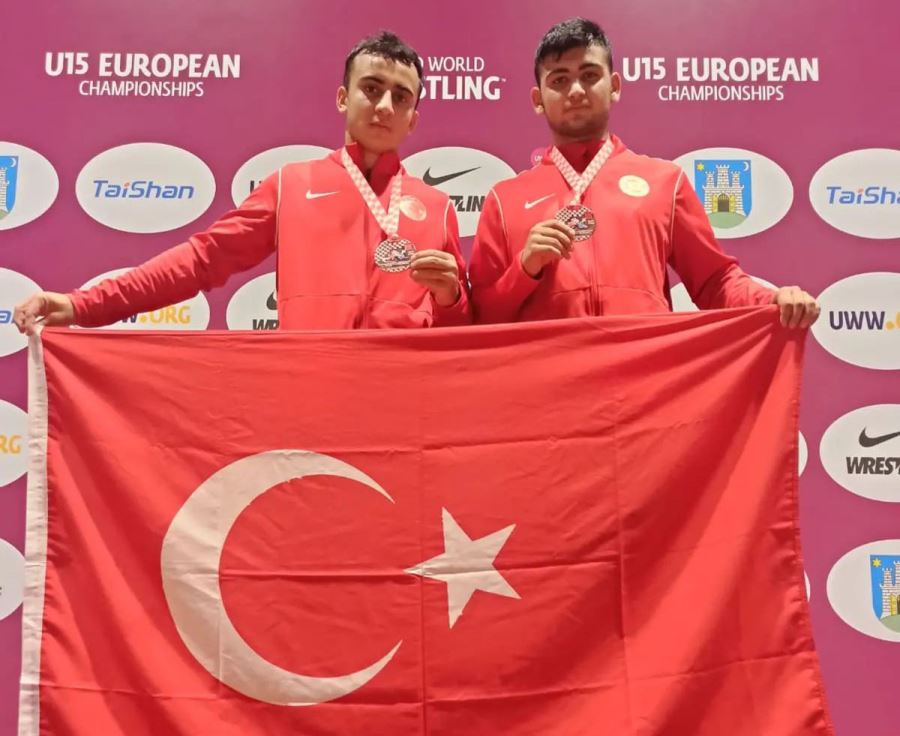 Avrupa Üçüncüsü Oldular
