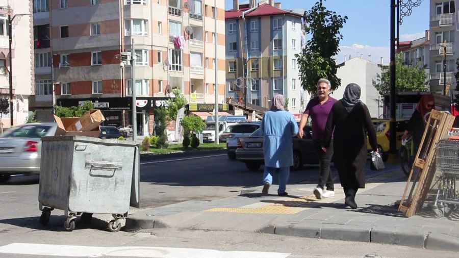 Hortumu Bırakmadan Kaçtı