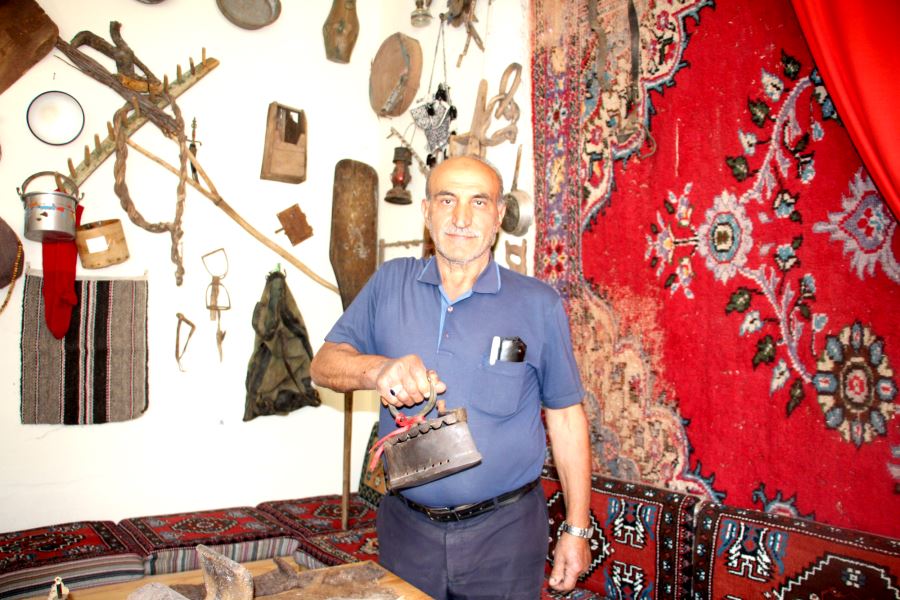 Bu Okula Girenler Zaman Yolculuğuna Çıkıyor