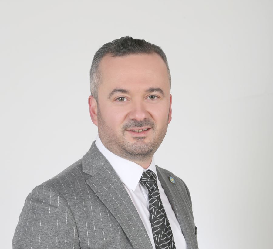 ÖSYM Kimlerin Elinde
