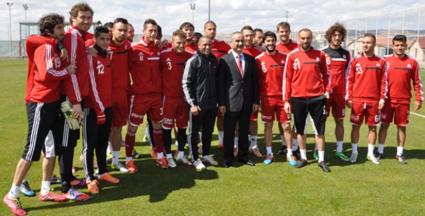 Sizinle Gurur Duyuyoruz