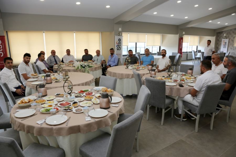 Eken: Bizim İçin Sektör Ayrımı Yok