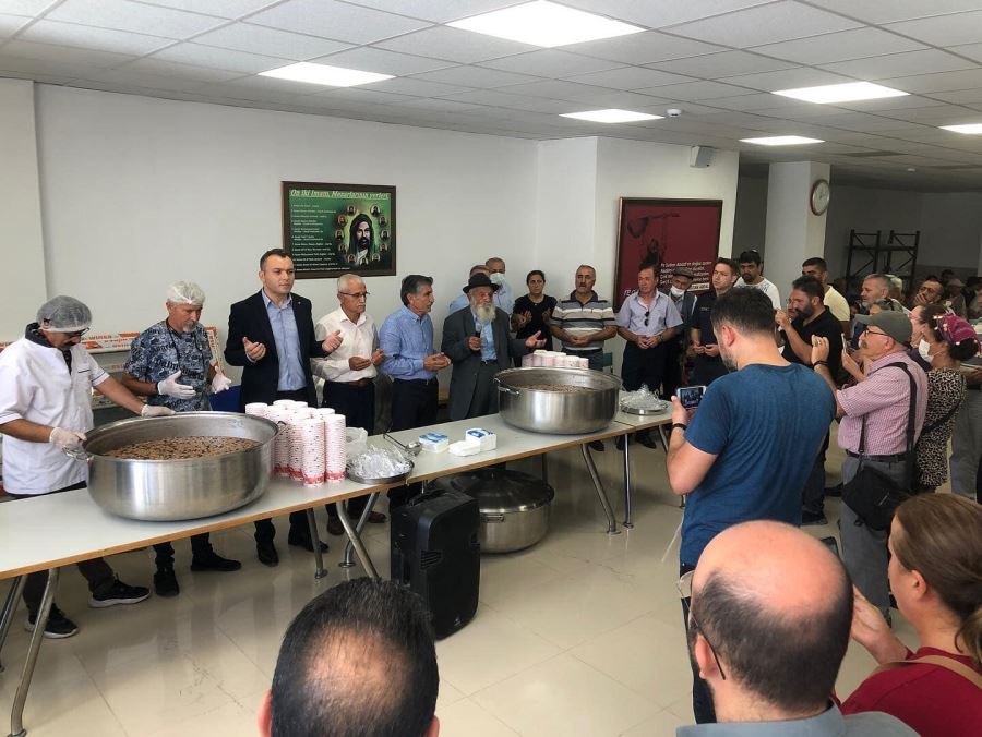 Aşure Beraberliğin Sembolüdür