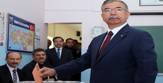 Kim Nerede Oy Kullandı