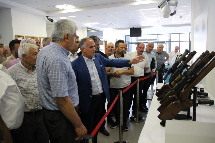 Sivaslı Gençleri İstihdam Ediyoruz