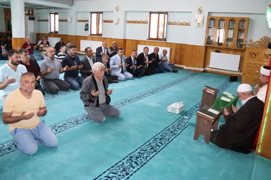 Rahmetli Olan Esnaflar Unutulmadı