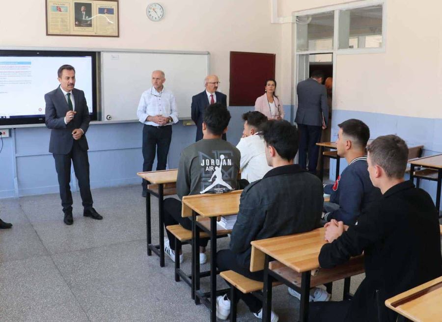 Telefondan Uzak Durun