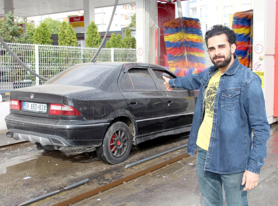Gökten Adeta Çamur Yağdı 