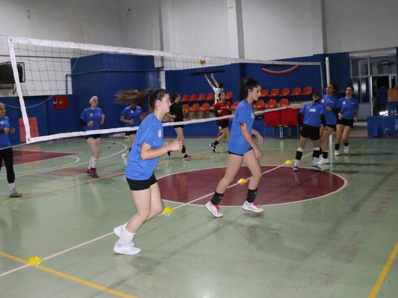 Özel İdare 2. Lig Hazırlıklarını Sürdürüyor