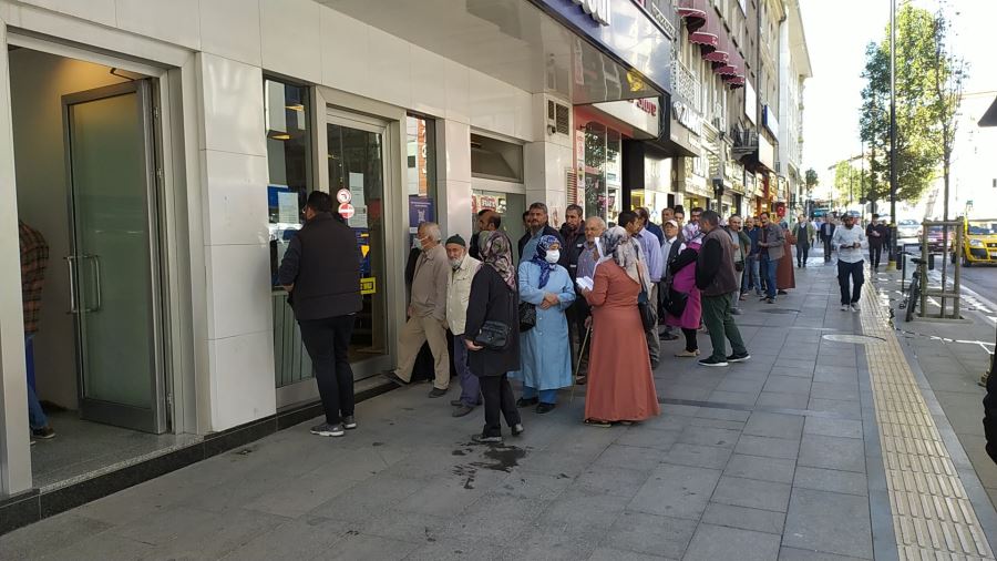 Promosyonda Son Gün Kuyruğu