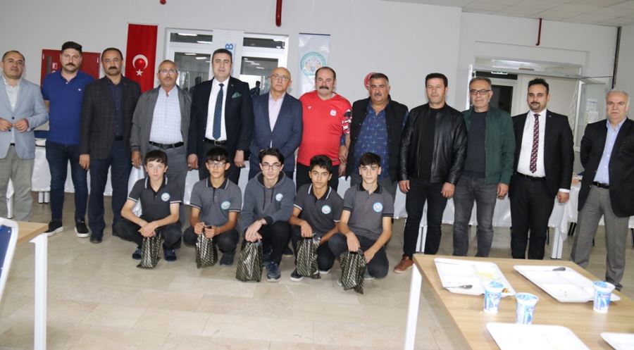  Meslek Lisesi Dünya Meselesi