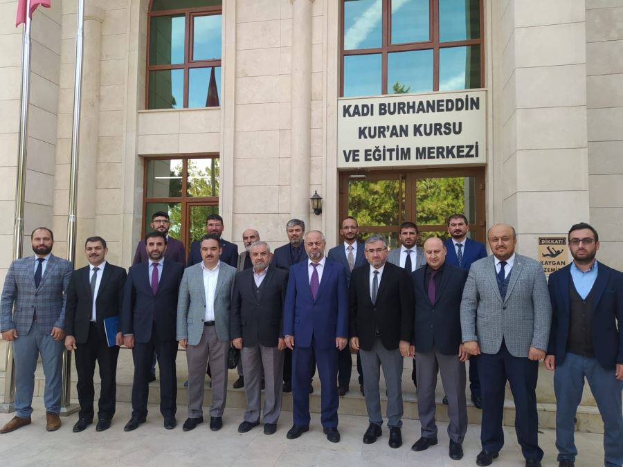 Pehlivan, İlçe Müftüleriyle Vedalaştı