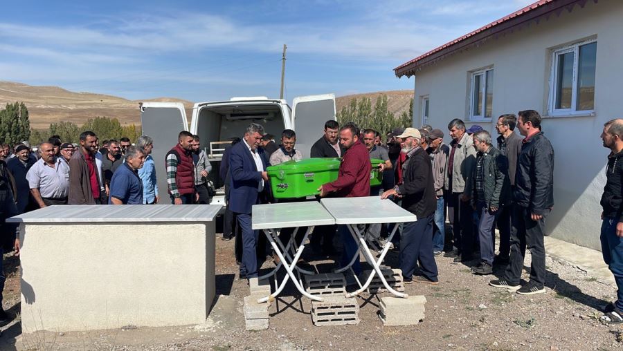 Evlerinde Ölü Bulunan Çiftin Cenazeleri Toprağa Verildi--Video