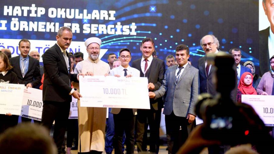Zeki Hayran Birinci Oldu