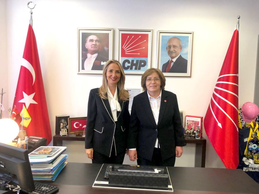  Kadınlar Eşit Temsil Edilmiyor