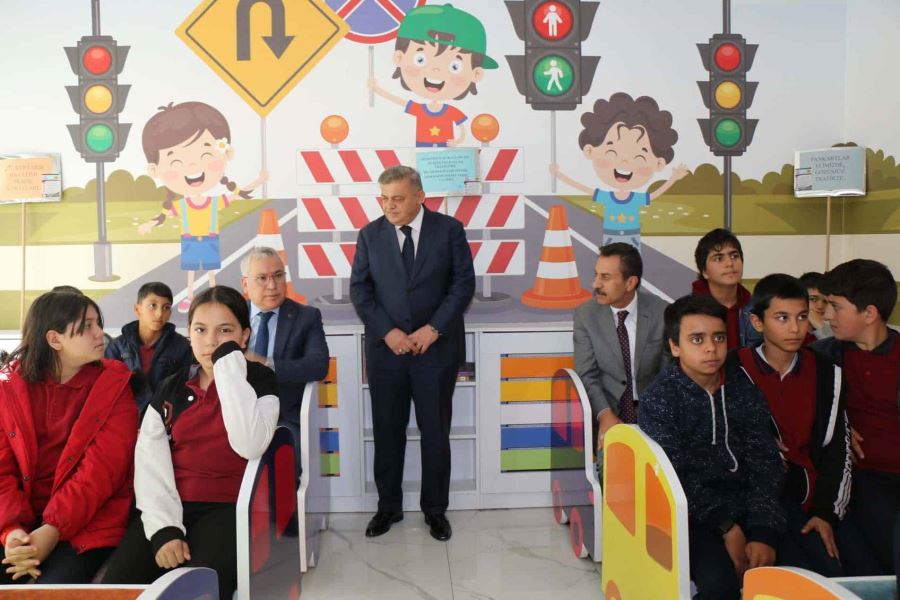 Eğitim Parkında İncelemelerde Bulundular