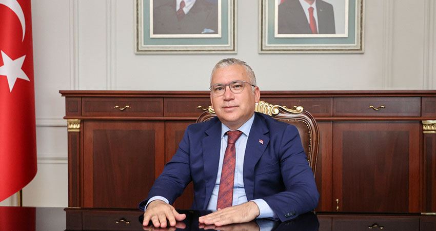 Cumhuriyet Erdemin Adıdır