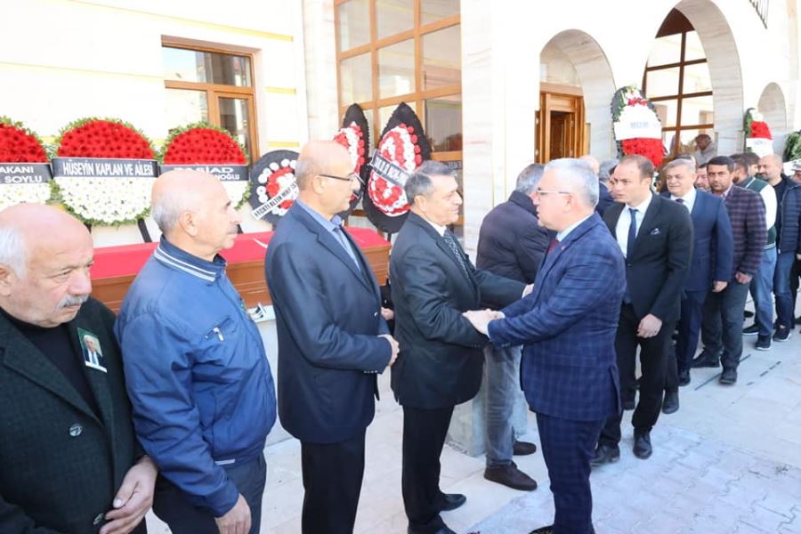 Kurt Son Yolculuğuna Uğurlandı