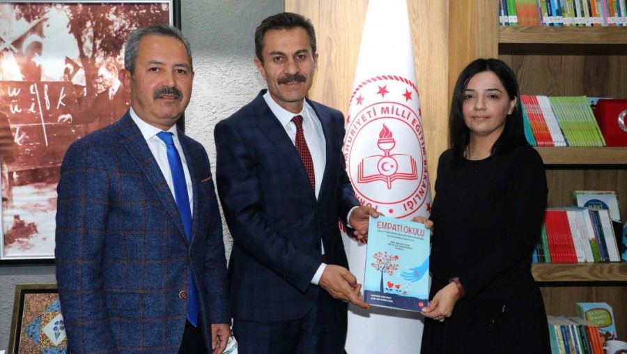 'Empati Okulu'nu Aslan