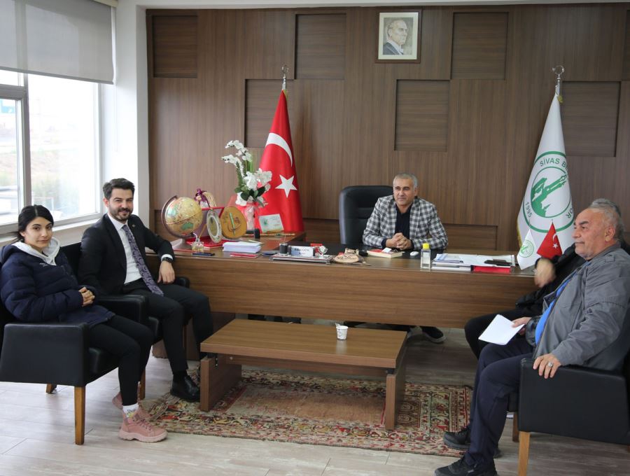 Lider Takımdan Kulüp Başkanına Ziyaret