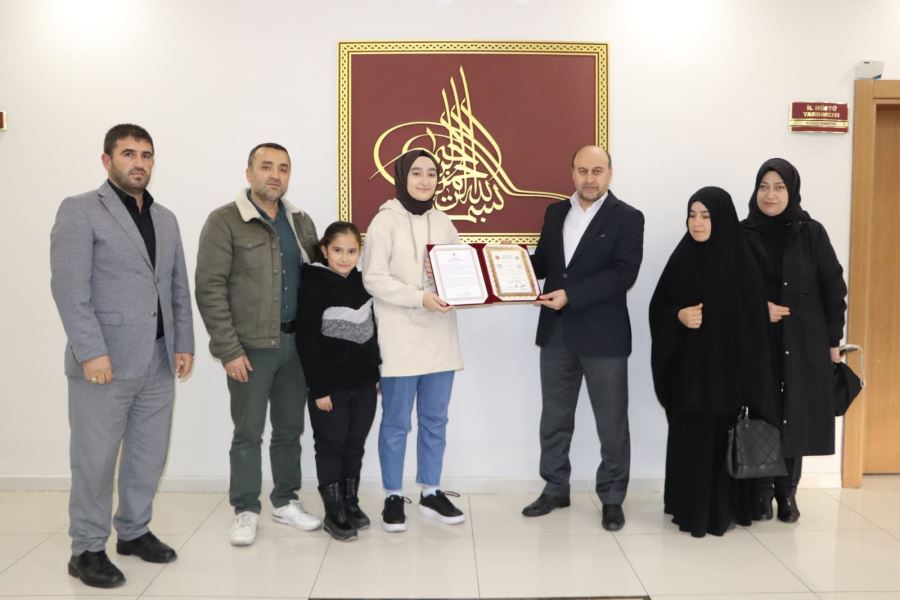 LGS Şampiyonuna Hafızlık Belgesi