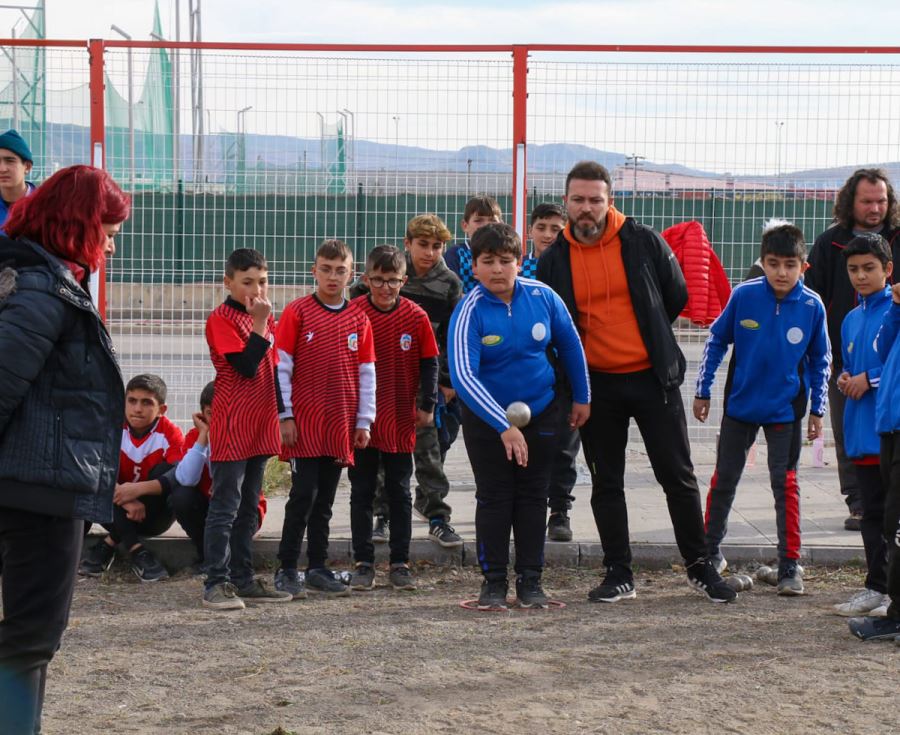 Okullar Arası Bocce Tüm Hızıyla Sürüyor
