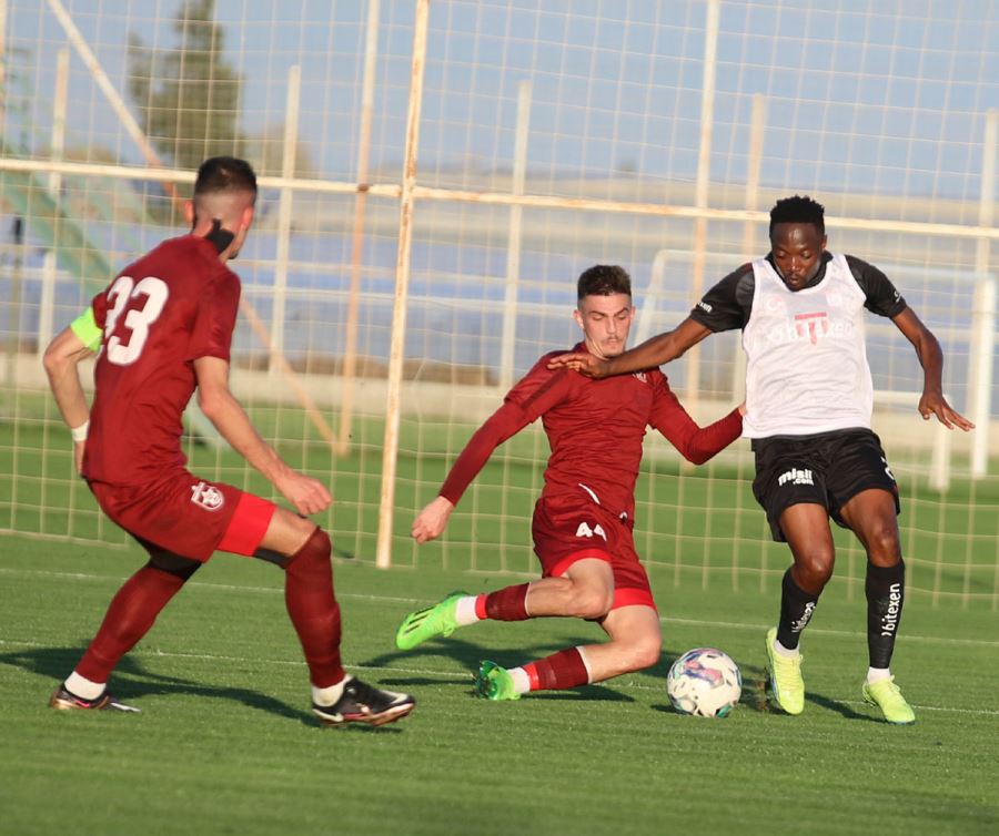 Partizanı 2-0