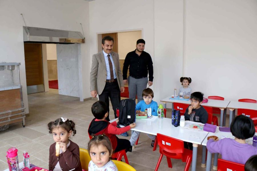 Eğitim Yatırımları Devam Ediyor