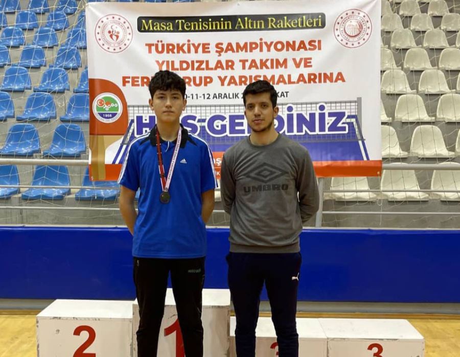 Hüseyin, Bronz Madalya İle Döndü