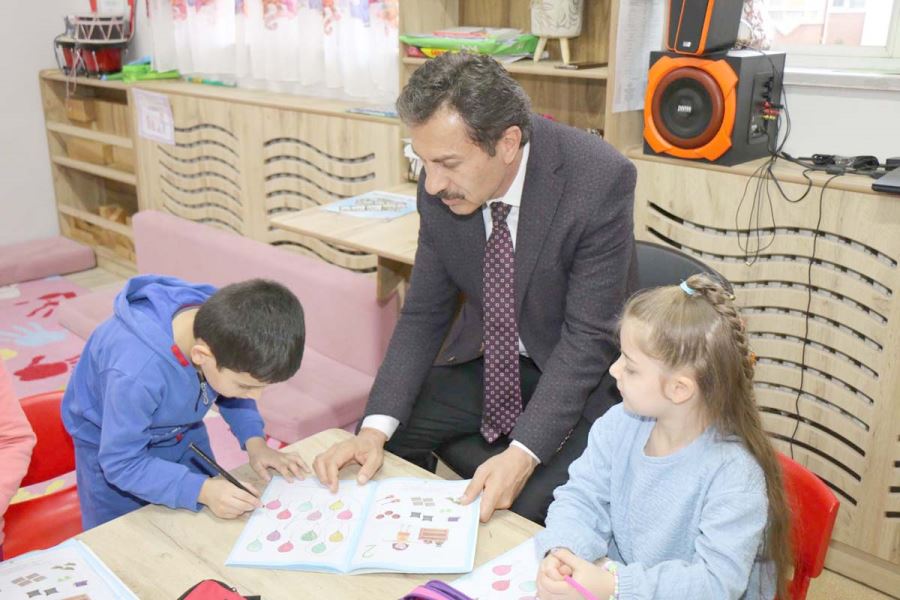 Okula Gitmeyen Çocuğumuz Kalmasın 