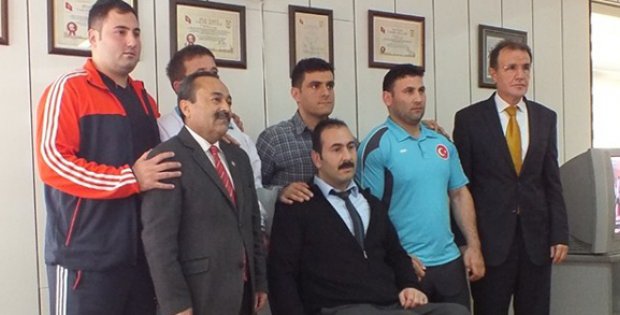 Milli Haltercilerden Ziyaret