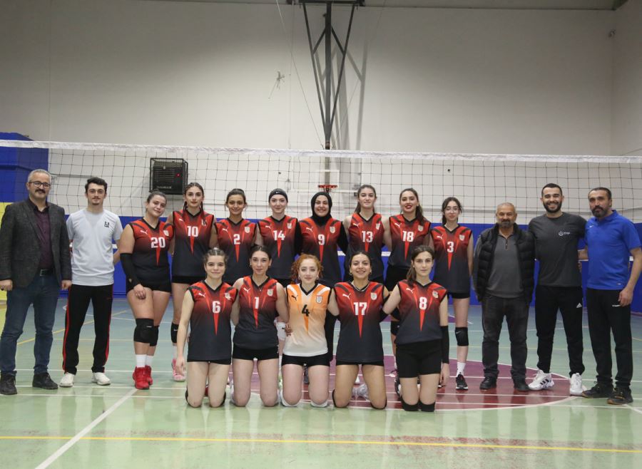İl Özel İdarespor Voleybol Takımı Galibiyete Odaklandı