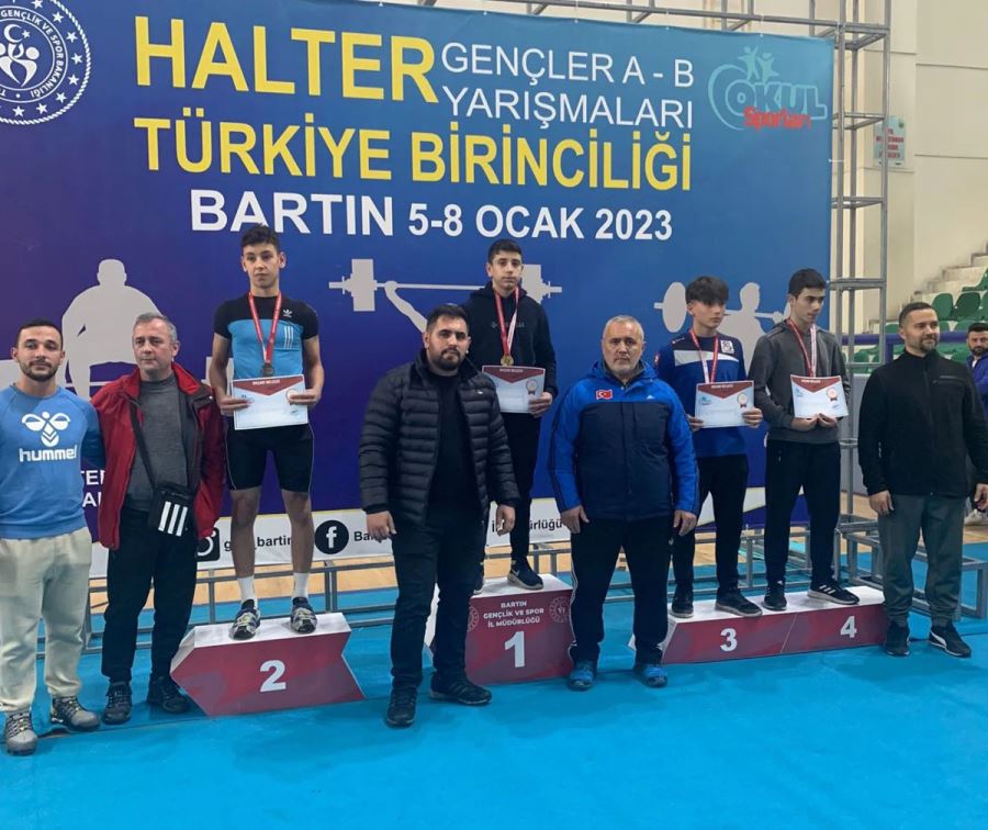 Halterciler Şampiyonaya Damga Vurdu