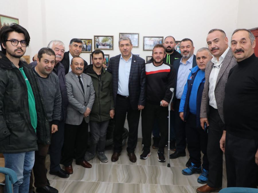 Müdür Tunç Sporcularla Bir Araya Geldi