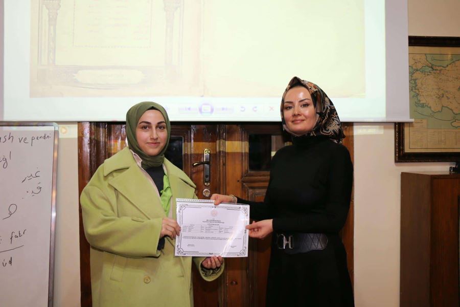 Kursu Başarıyla Tamamladılar 
