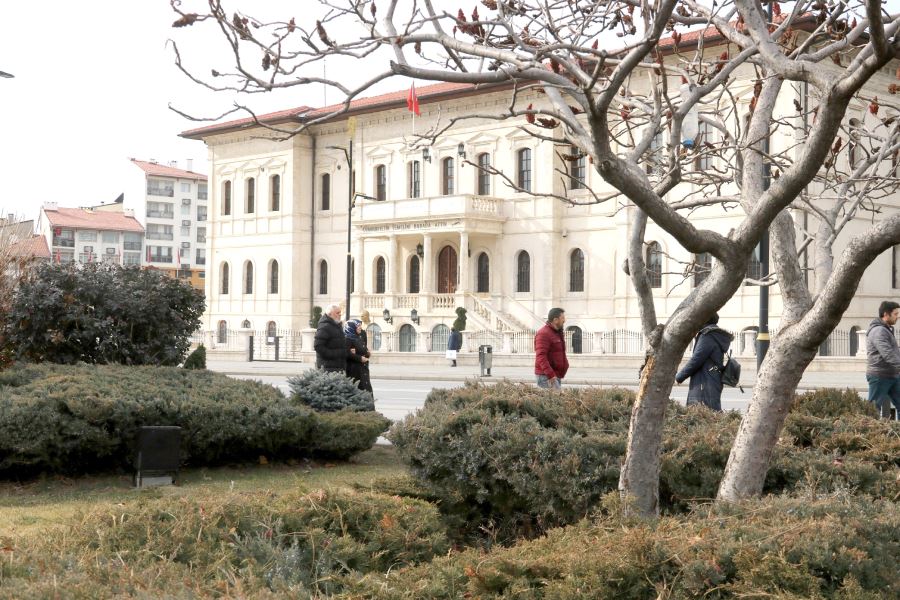   Yaşanan Kuraklığı Gözler Önüne Serdi 