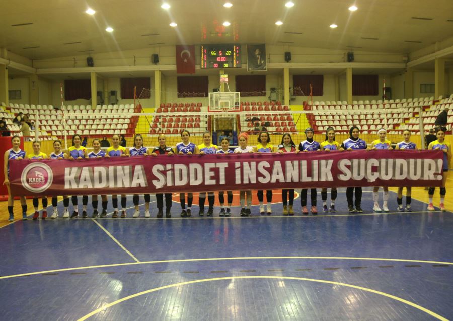 Sporculardan KADES Projesine Destek
