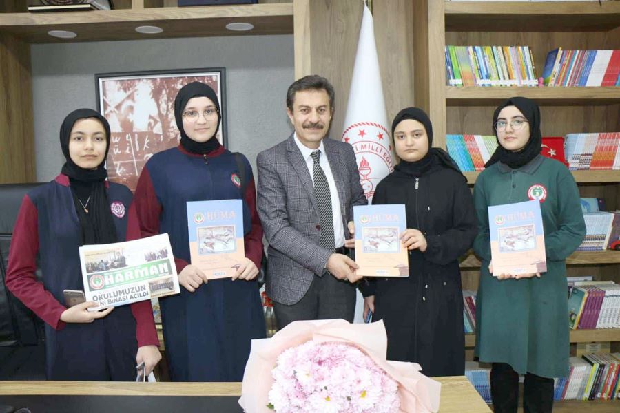   Öğrencilere Kitap Hediyesi 